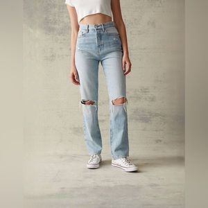 Perfect Distressed Dad Jeans in Light Blue